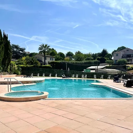 Κάμπινγκ Eden Cottages - Premium Cottage Avec Piscine