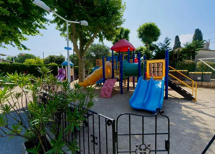 Parque de Campismo Eden Cottages - Premium Cottage Avec Piscine 3*