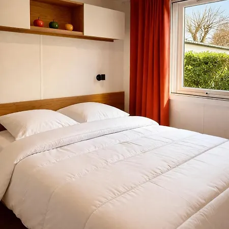 Eden - Premium Avec Piscine Campingplads 3*